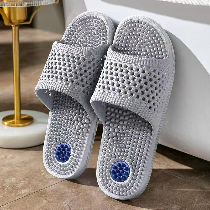 Summer Man's Foot Massage Slippers Women's Soft Sole Non Slip Light Sole of The Foot Particle Thorny Home Slippers Bathroom Slippes