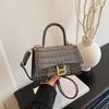 New High-end Light Luxury Crocodile Pattern Hourglass Bag Portable Shoulder Messenger Trendy Women's Bag