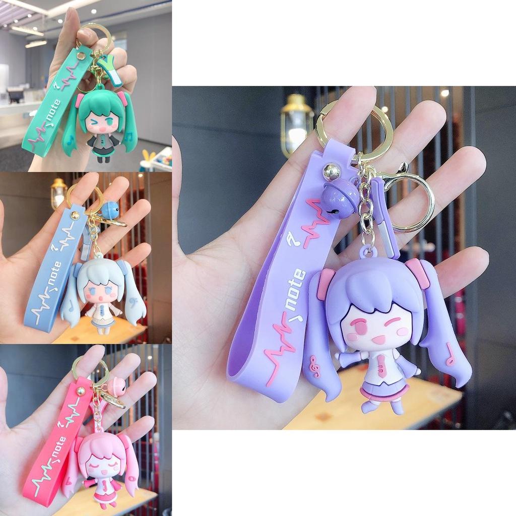 Hatsune Miku Keychain Anime Figure Pendant Keybuckle