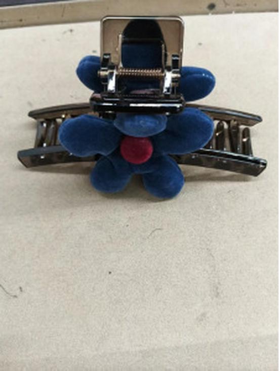 Acrylic Foam Flower Hair Clip for Large Volume Hair, Shark Clip Hair Accessory