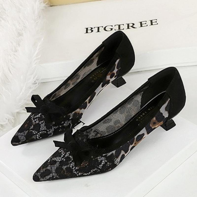 Fashion Sexy Lace Kitten High Heels Women Pumps Bowknot Low-heel Women Shoes Leopard Print Sexy Party Shoes Large Size 43 Ladies Shoes
