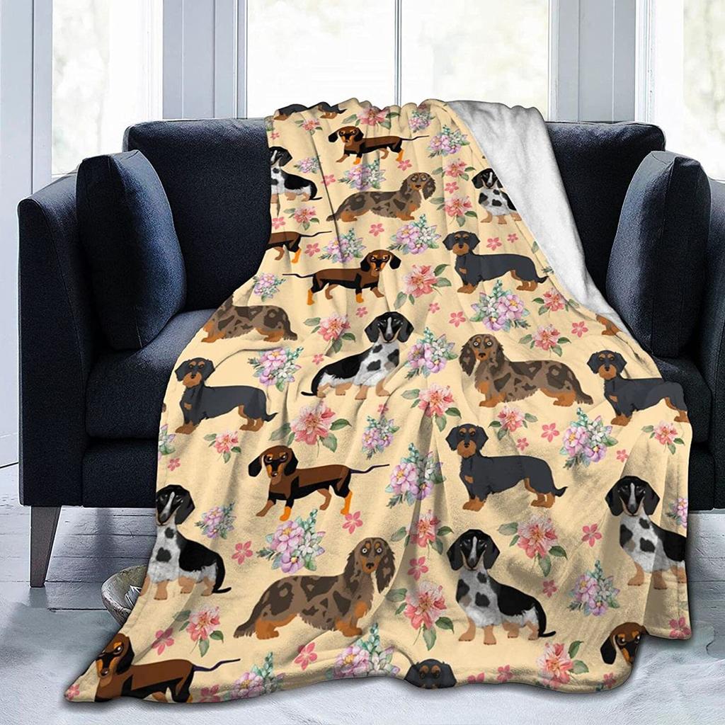 Dachshund Cartoon Animation Digitalprinted Polyester Bedroom Velvet Flannel Cover Blanket Fleece Soft Cover Blankets for Beds