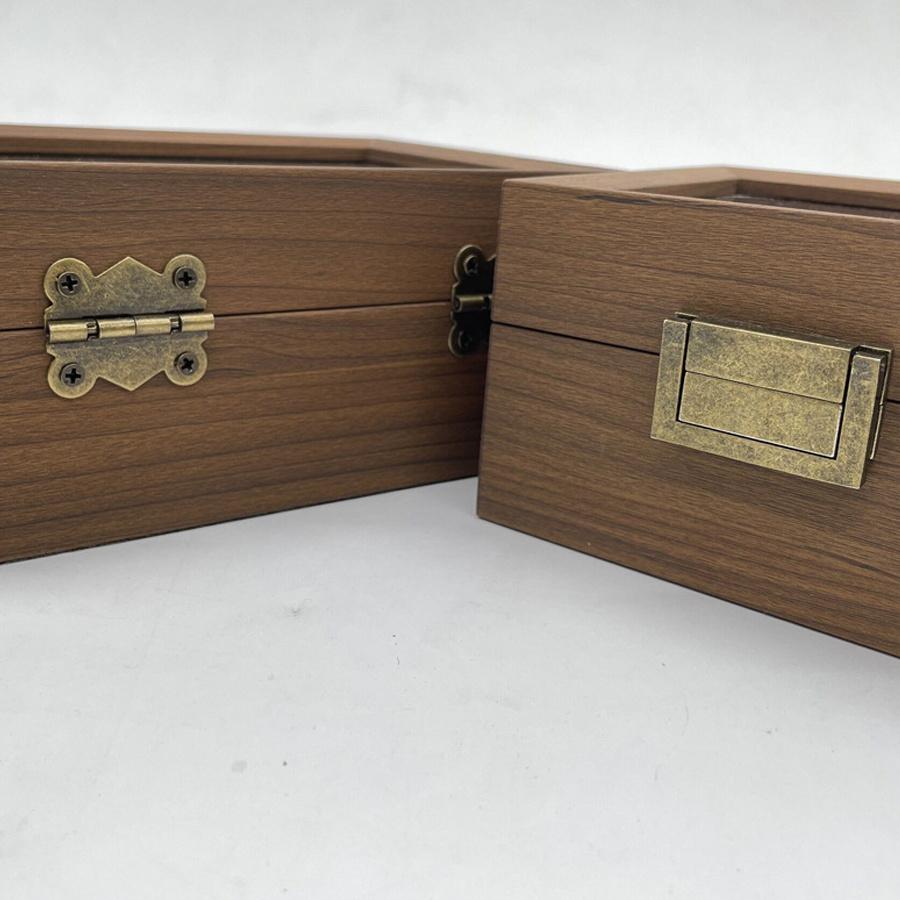 1pc 8 Grids Sunglasses Wooden Transparent Retro Storage Box with Latch, Velvet Display Cabinet,suitable for Women&men,lockable Multi Pair Glasses.