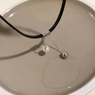 Náhrdelníky a prívesky – Choker náhrdelníky