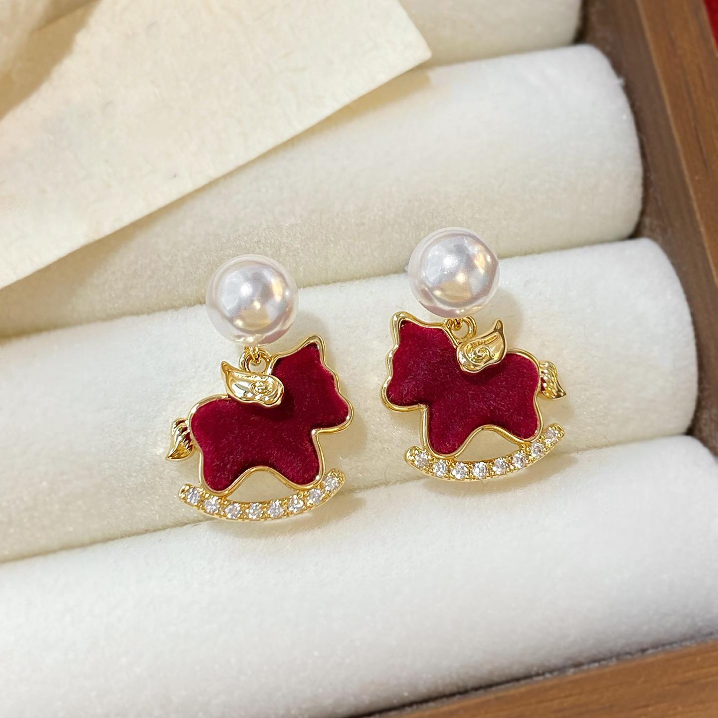 Diamond-set flocked pony pearl stud earrings New Chinese retro temperament earrings Birthday earrings