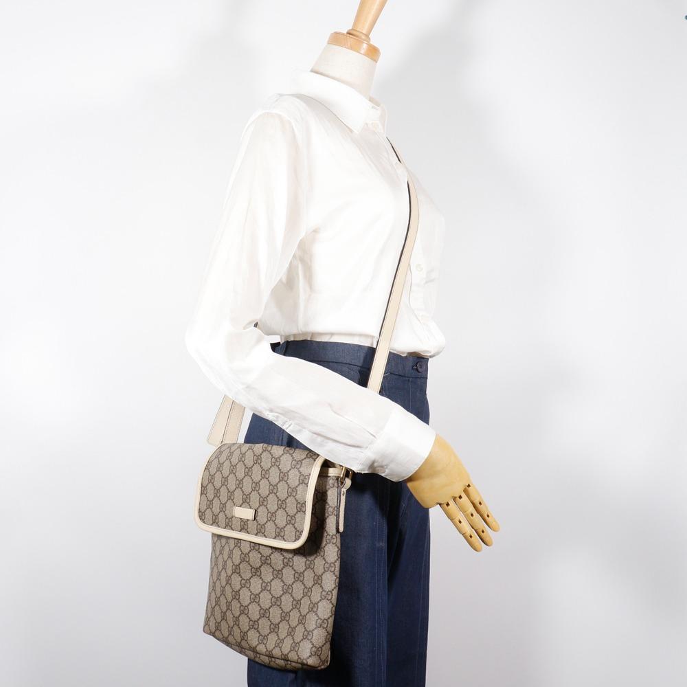 GUCCI Shoulder Bag 223666 beige GG Supreme Canvas unisex Used