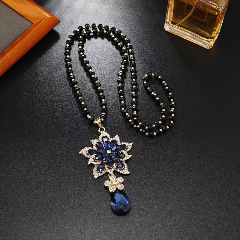 Fashion Crystals Flower Sweater Chain Alloy Pendants Women High End Versatile Clothing Accessories Long Necklaces Jewelry