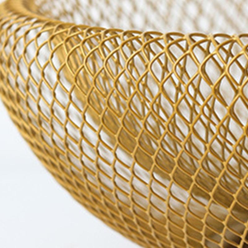 2 Pieces Nordic Styles Sturdy Metal Wire Storage Fruit Basket Set for Kitchen Supplies and Living Room Organization