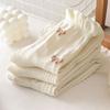 Chaussettes blanches simples, polyvalentes, jolies, nœuds papillon, petites fleurs, chaussettes tube moyennes pour femmes, Kawaii Harajuku Jk Lolita, chaussettes en coton pour filles