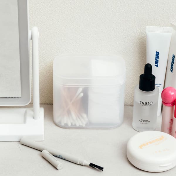 Cotton Swab Case With Lid