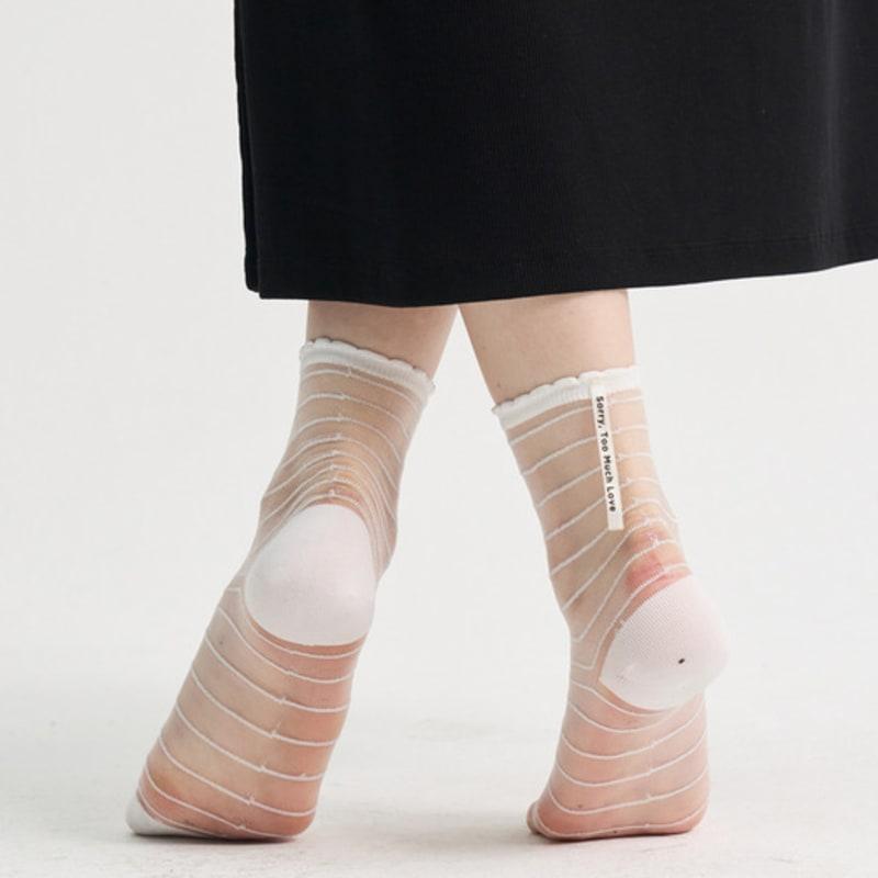SORRY TOO MUCH LOVE SeeThrough Stripe Socks_White