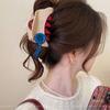 Elegant Acrylic Hair Claw Clip for Women Fashionable Barrettes Secure Ponytail Holder for Daily Use and Special Occasion