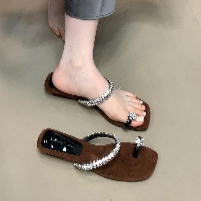 Thick-soled sandals slippers outer wear women's summer 2025 new style thick heel fashion versatile simple set toe cool slippers