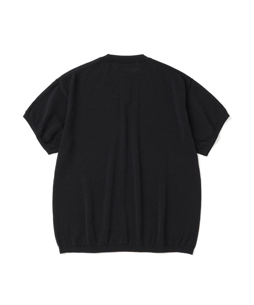 KNITTED Shellon Cooling Single Crop Henley Neck Knit Black