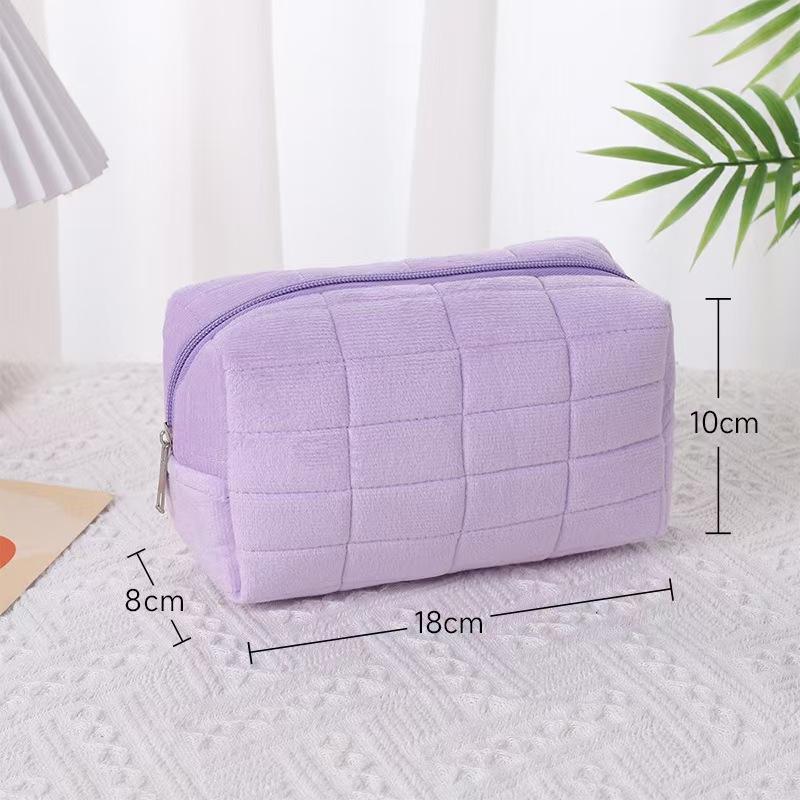 Cute Plush Makeup Bag for Women Portable Travel Small Cosmetic Bags Solid Color Zipper Toiletry Bag Washing Pouch Storage Bags