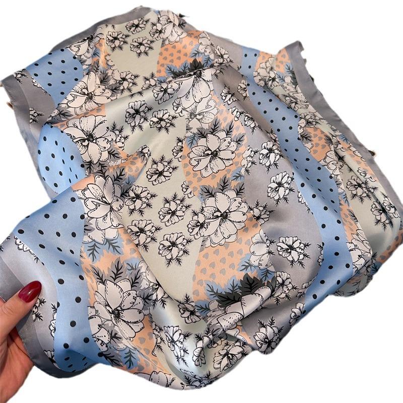 Fashion Versatile Small Square Scarf Simulation Silk Scarf Headscarf Women'S Spring Summer Scarf Printed Neck Protection Scarf Professional Scarf