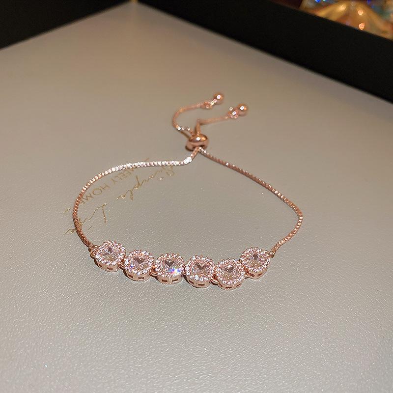 Zircon Round Geometric Flower Bracelet Vintage Style Bracelet Light Luxury High-End Hand Jewelry For Women