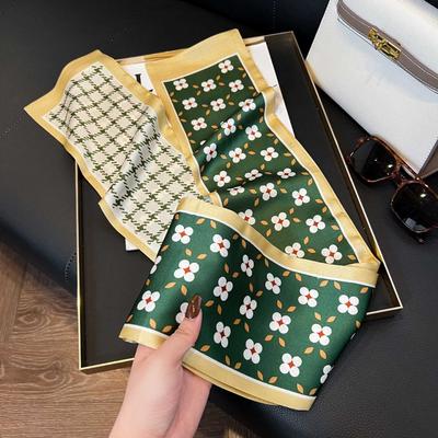 Accessoires – Schals & Tücher