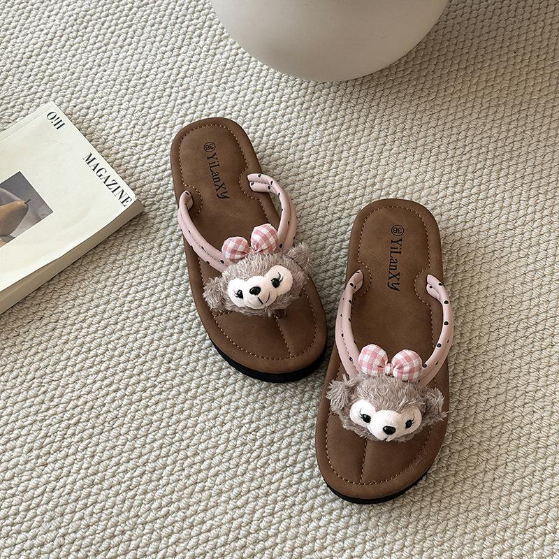 Summer new versatile soft bottom cool beach flat bottom casual girl heart bear cute flip-flops outdoor slippers