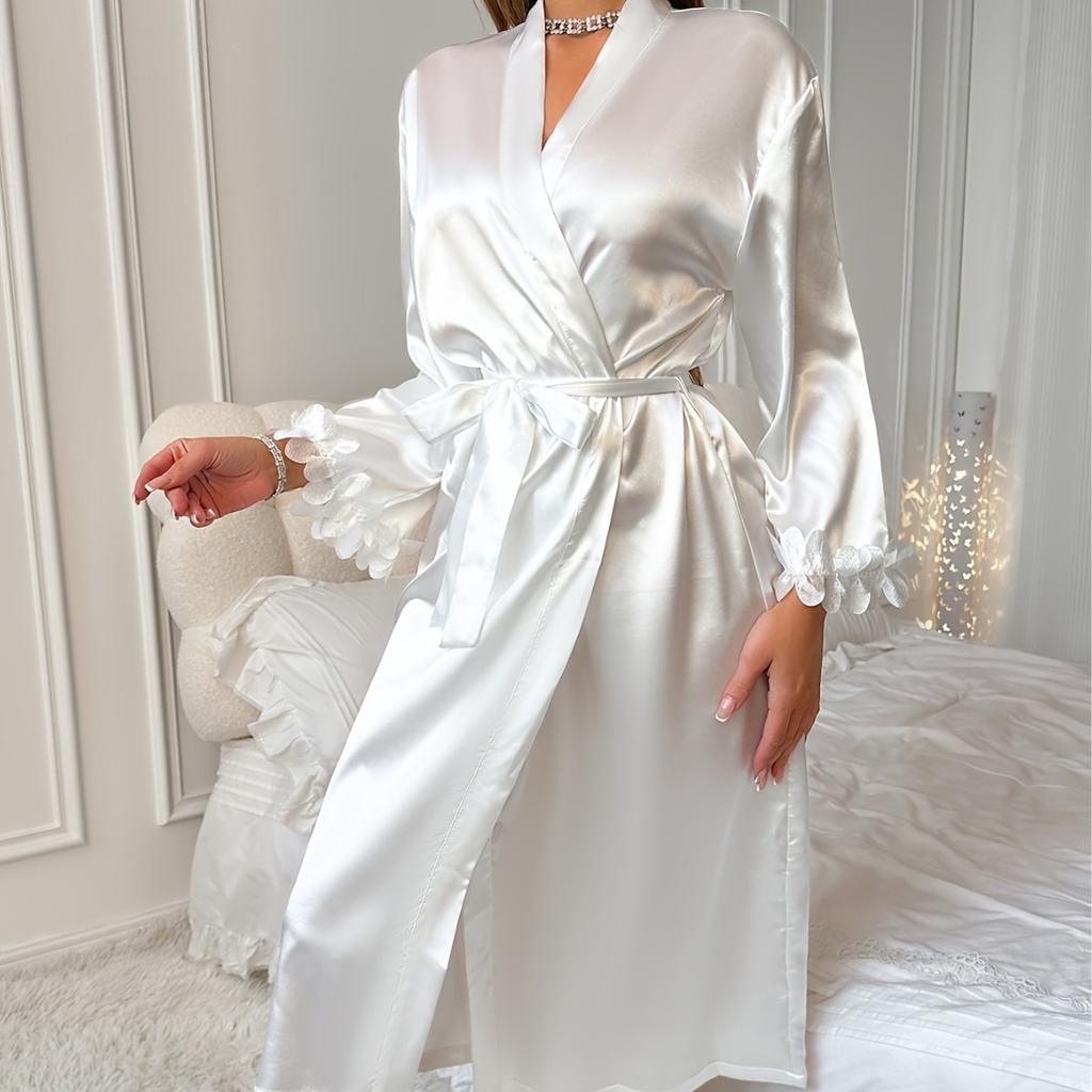 New pajamas European and American sexy fashion lace-up nightgown lace long-sleeved V-neck long ice silk loungewear