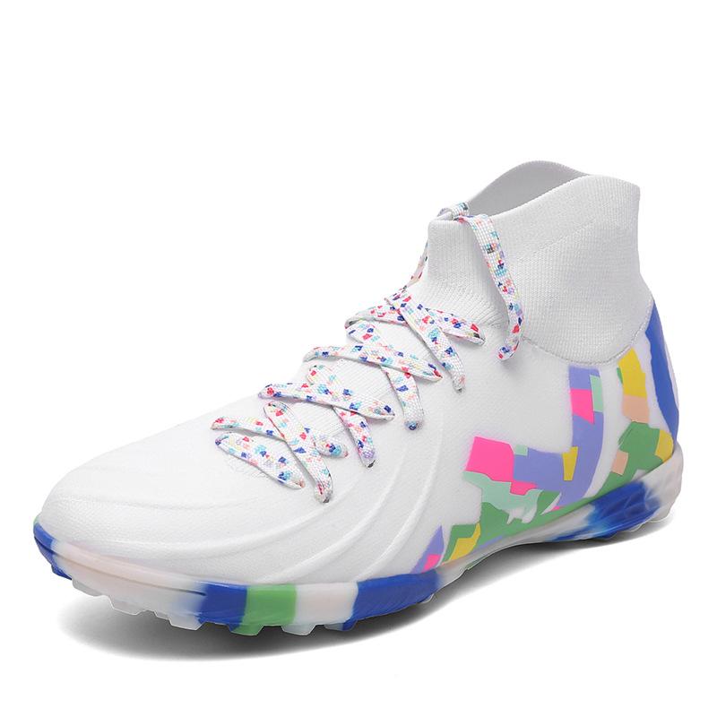 

Large size boys broken nails long nails football shoes men and women adult grass sports student competition training shoes 46