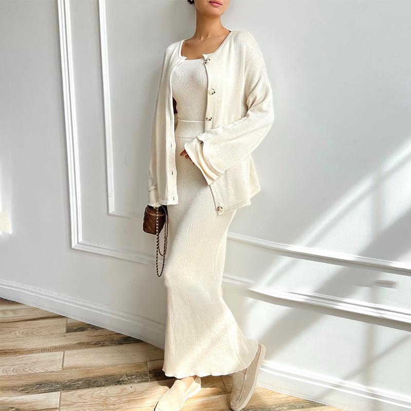 2025 European & American Women's French Fashion Elegant Knitted Cardigan Set Dress