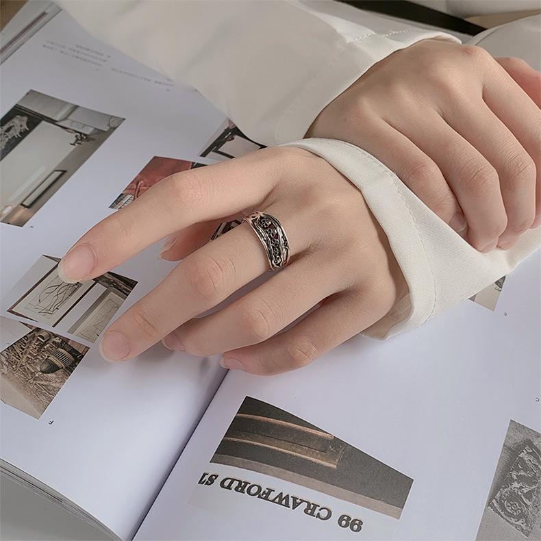 New Personality Aggressive Creative Skull 925 Sterling Silver 6 Skull Ghost Exquisite Popular Opening Rings TYB251