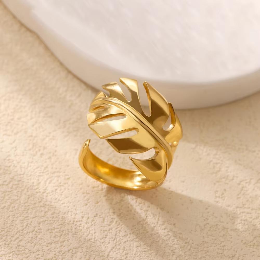 Gold Color Anillos Stacked Multiple Flowers Rings Elegant Women Stainless Steel Shell New Ring Jewelry Wedding Birthday Dainty