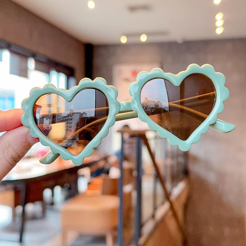 New Children Love Sunglasses Fashion Baby Sun Glasses Cute Girl Alien Peach Heart Decorative Glasses Uv400