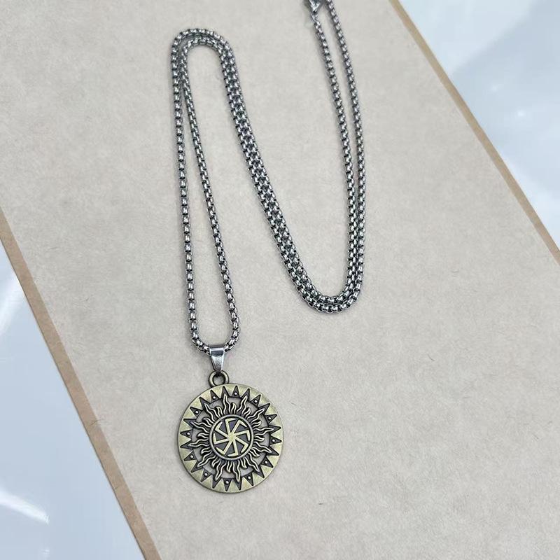 Retro Tai Chi Bagua Titanium Steel Pendant Necklace for Men and Women - Lucky & Versatile Accessory