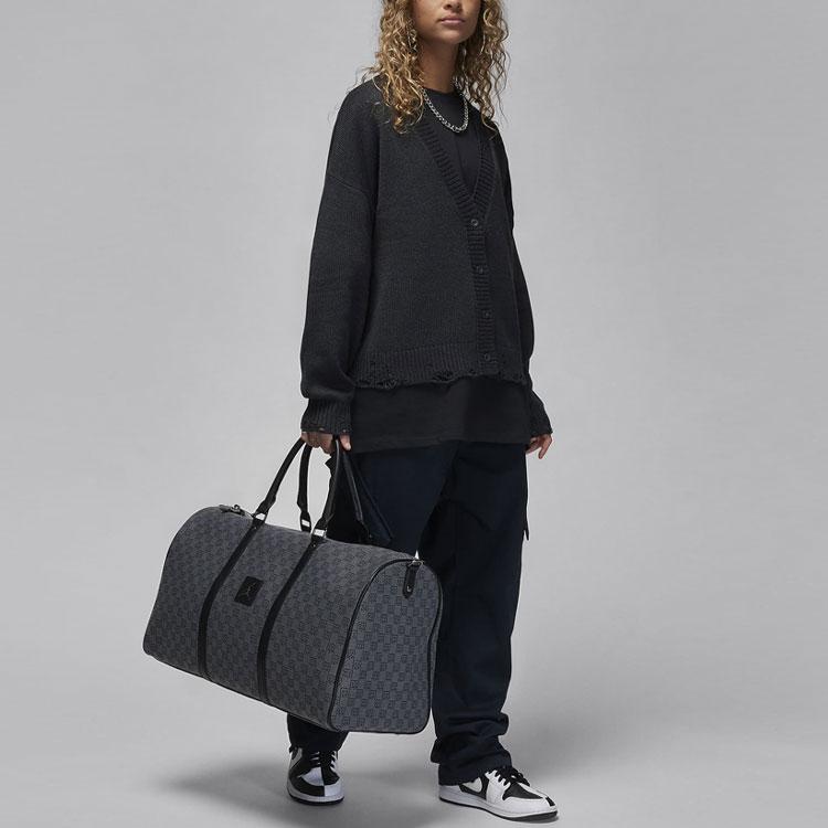 Jordan Solid Logo Loose Cardigan Sweater Women sweater Black FN5363-045