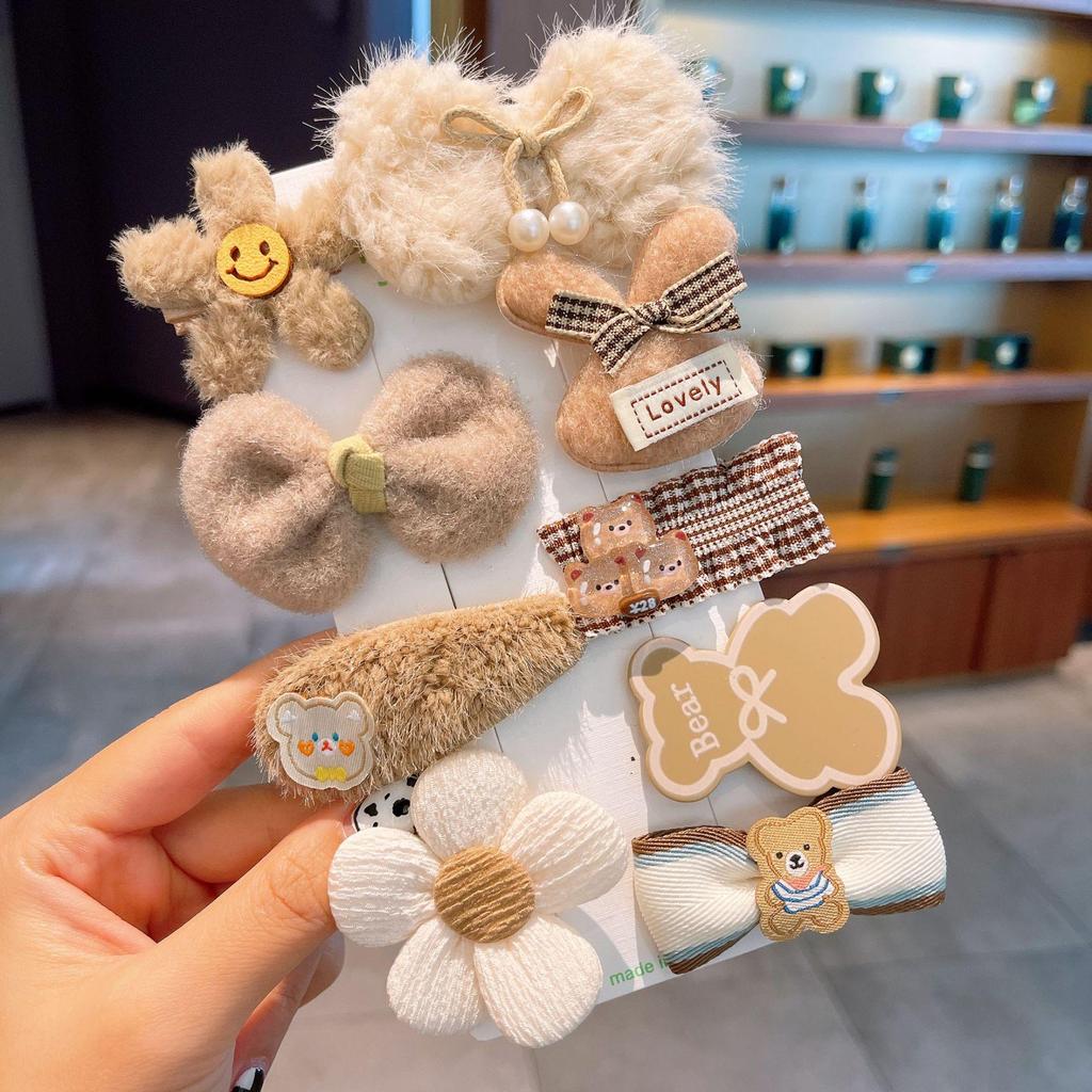Autumn & Winter Plush Bear Hair Accessories: Cute Milk Coffee Wool Flower Butterfly Hairpin for Children