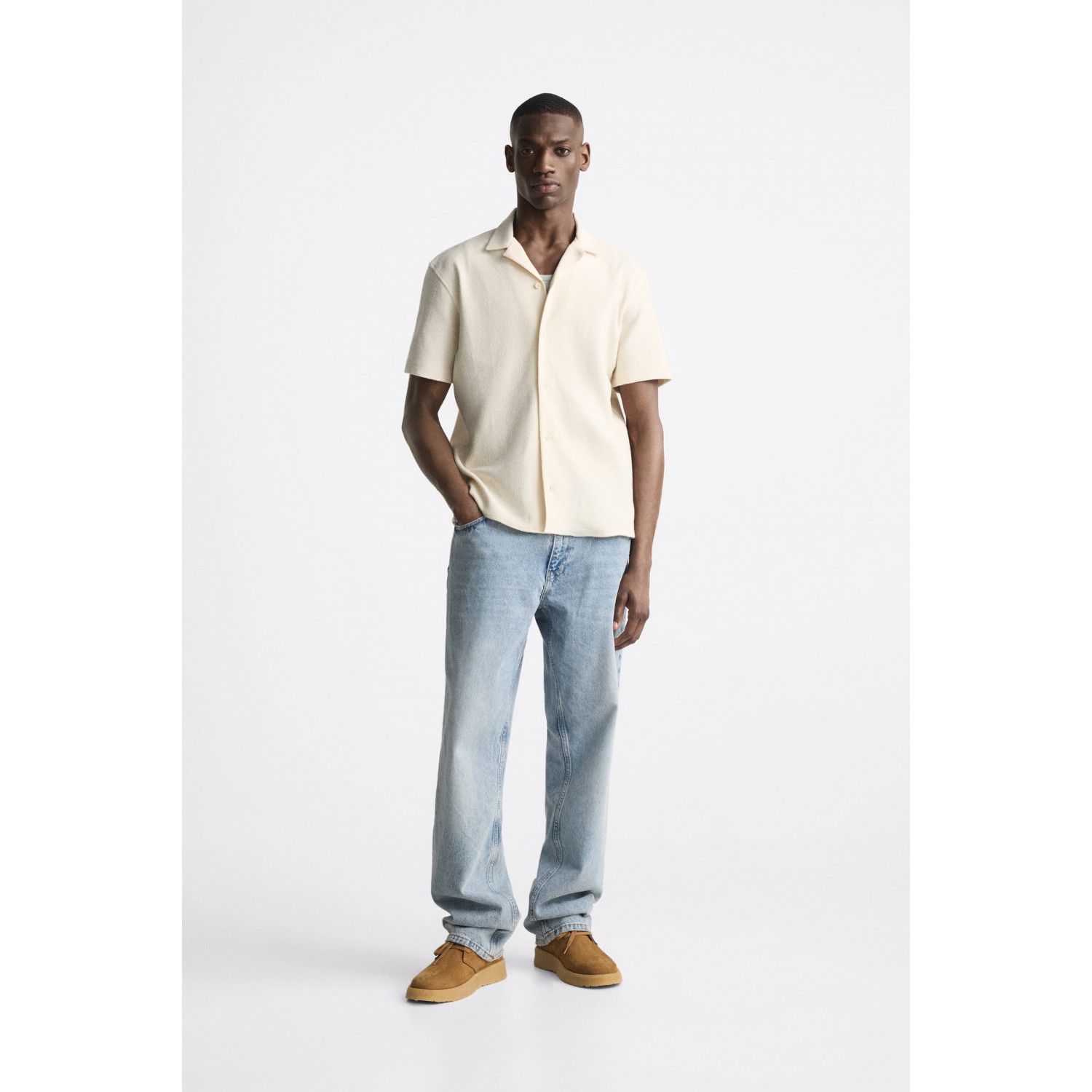 

TEXTURED SHIRT