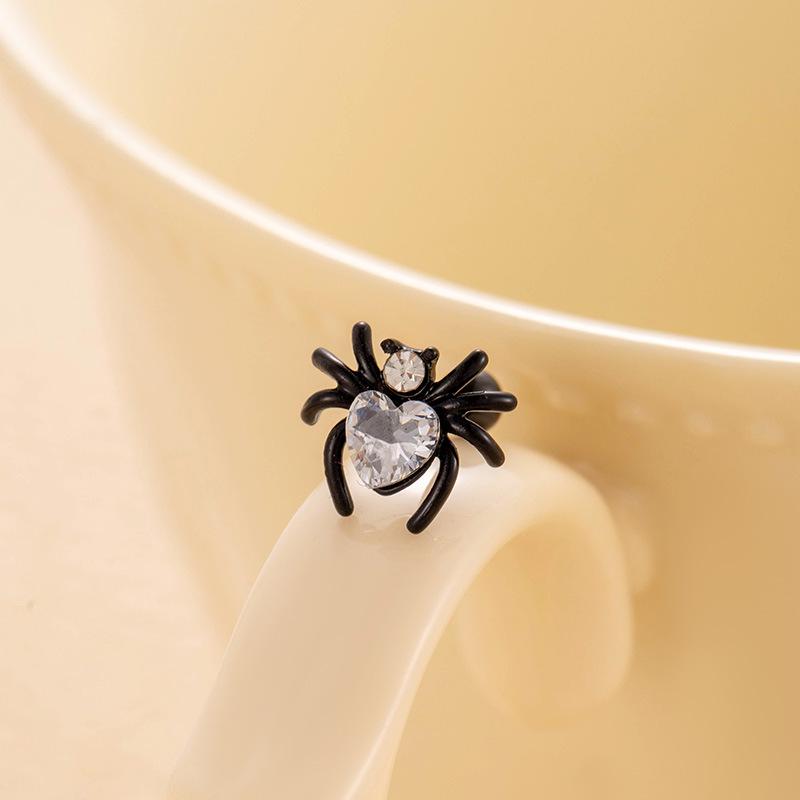 Henson Zircon Black Titanium Spider Ear Stud - Double-Headed Screw Cartilage Jewelry