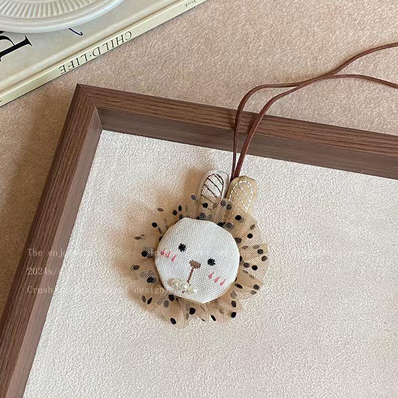 Collana gatto retrò: Dolce Fascino Infantile in una Semplice ed Elegante Catena Clavicolare