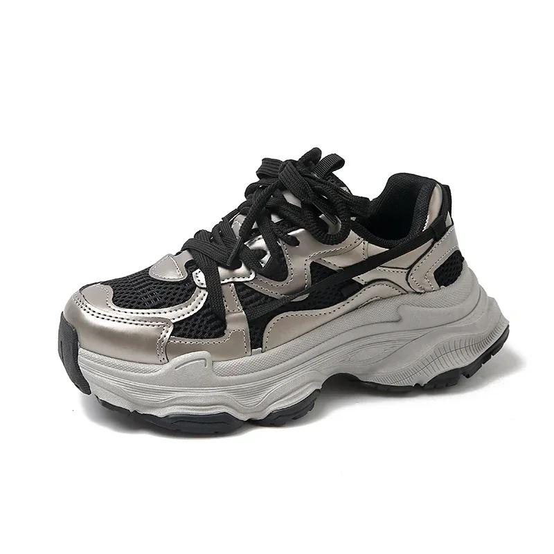 

Платформенные удобные кроссовки женская обувь весна 2025 дышащие легкие модные повседневные спортивные трендовые платформенные кроссовки 35 чёрный