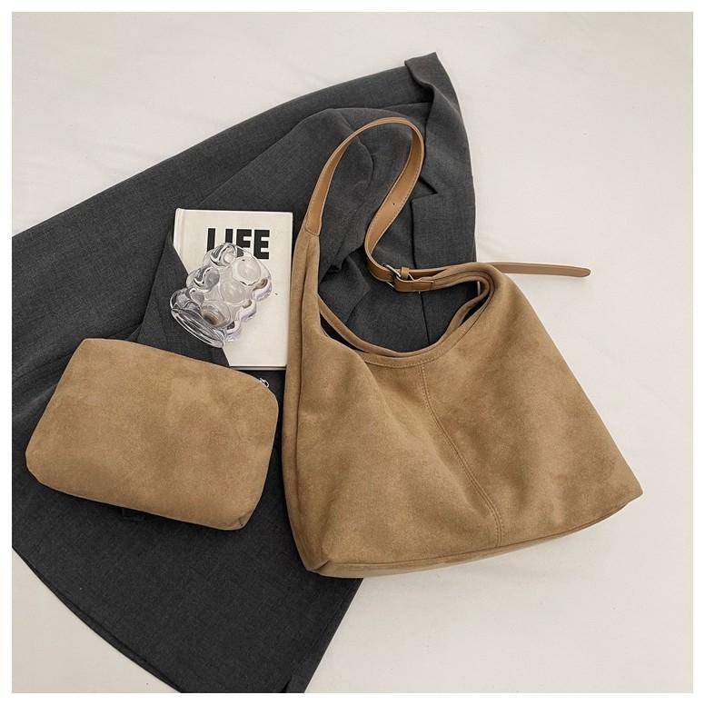 IELGY Ladies Tote Bag Suede Bucket Bag Large Capacity One Shoulder Armpit Retro Commuter