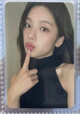 [USED] Itzy GOLD Starriver Chinese ver.A Bonus Trading Card Yeji