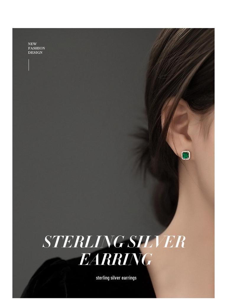 S925 Silver Retro Emerald Diamond Square Earrings - Women's Luxury Green Fashion Jewelry
