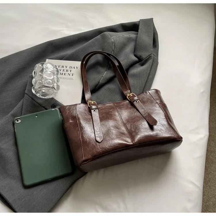 2025 Korean Trend Solid Color Shoulder Bags Women Designer Bag Large Capacity Tote Bag Elegant Female Handbags