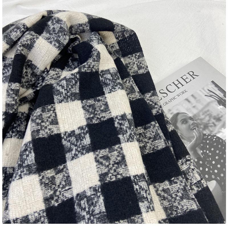 Scarf Women's Autumn and Winter Advanced Sense Thickened Warm Shawl New Imitation Cashmere Plaid Scarf