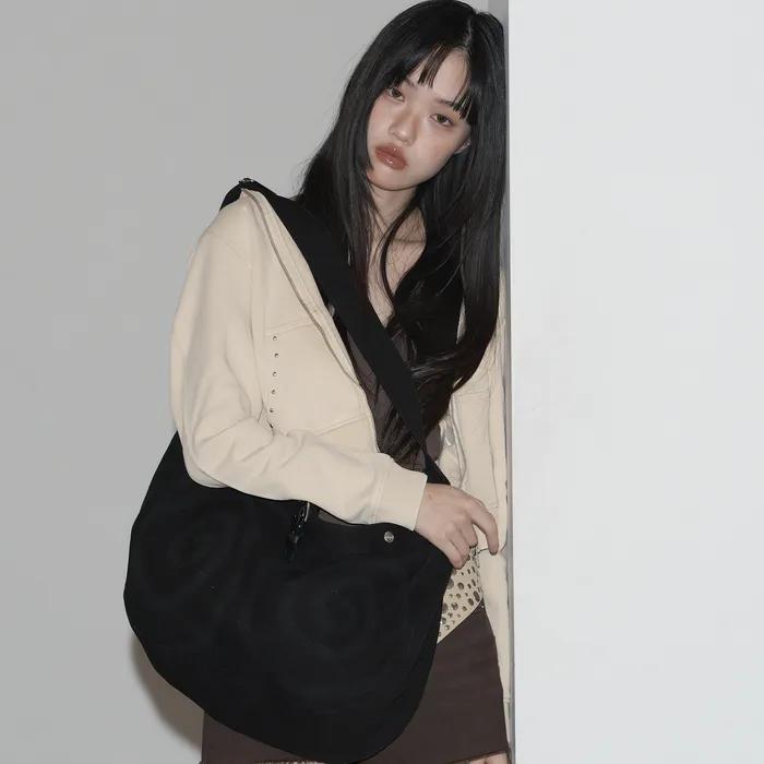 Spiral Canvas cross bag Black