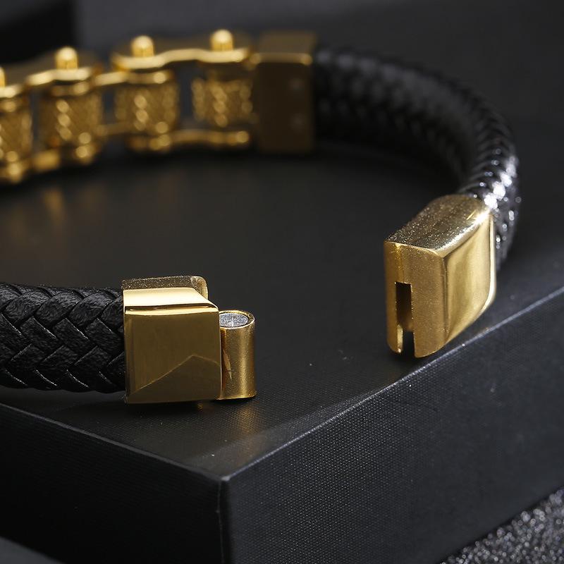 European-American Punk Bicycle Chain Titanium Steel Bracelet with Woven Cowhide In Stainless Steel Motorcycle Design.