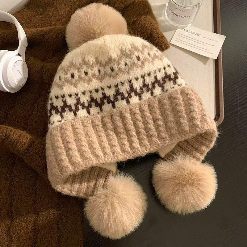 Bonnet Tricoté Rétro Style Îles Féroé pour Femmes Chapeau Chaud Automne Hiver Polyvalent Mignon Chapeau Oreilles Protection Pompon