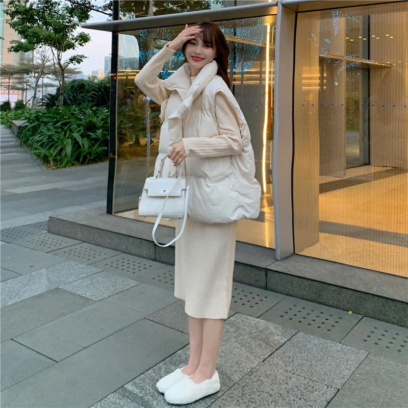 

Новый пушистый хлебный жилет-костюм женский короткий корейская версия высокий воротник свободный без рукавов жилет куртка M