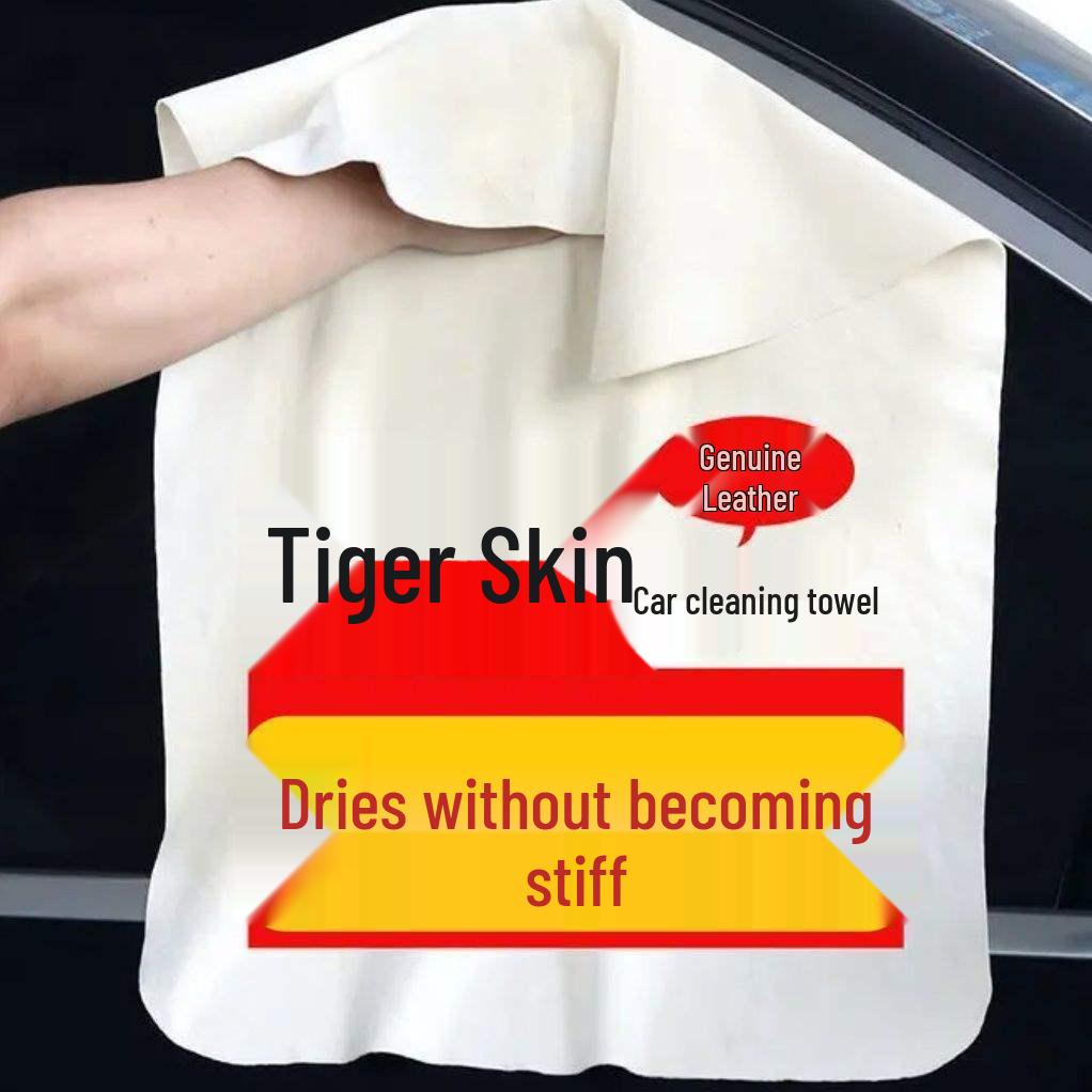 Non-shedding Absorbent Car Wash Towel: Deerskin Chamois for Streak-free Glass Cleaning