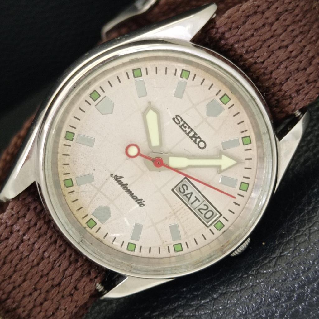 

JAPAN VINTAGE SEIKO AUTOMATIC 6309A MENS SILVER COLOR DIAL WATCH a700488-5 R203-a700488