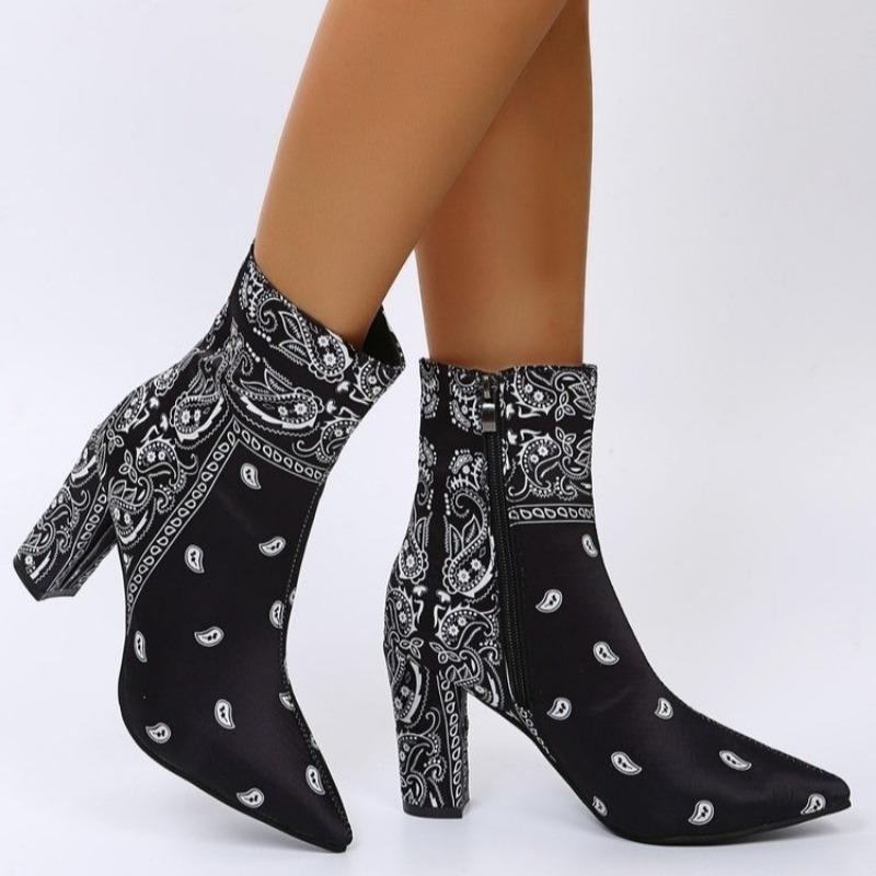 Fashion Spring and Autumn Single Boots Women Fashion Pointy Set Foot Back Zipper Match Color Anti-slip Wear-resistant Short Boots