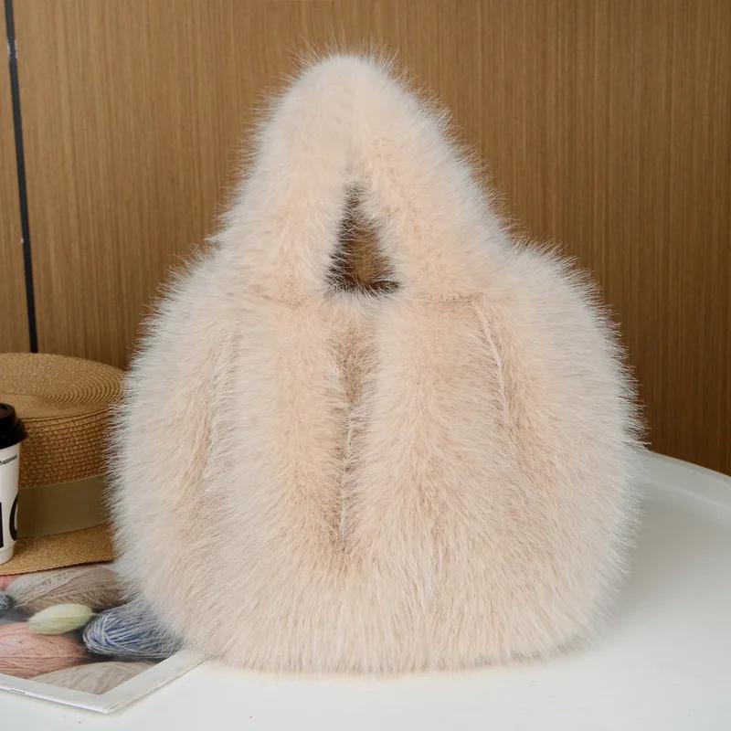 

Fluffy Faux Fur Bags for Women Winter Soft Plush Handbags Half Moon Shoulder Bag Winter Warm Ruched Purses Tote Clutch 30x19x25cm