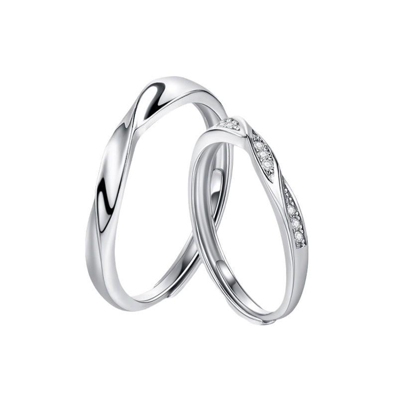 Intertwined Mobius Couple Rings: Twin Knot Design, Perfect Valentine's Gift